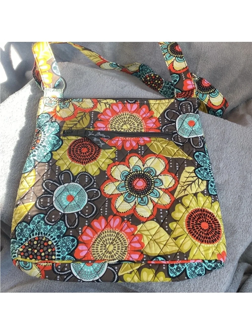 VERA BRADLEY •Hipster in Floral Shower/NWT